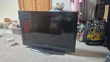 Photo of free Toshiba 32 inch HD LCD TV (Ardleigh Green RM11) #1