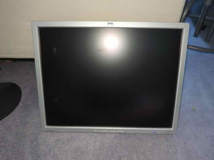 Photo of free HP 20" Monitor (Barnet EN5) #1