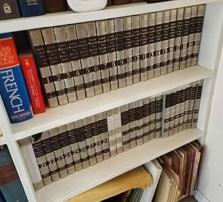 Photo of free Funk & Wagnalls Encyclopedia (Montrose, NY) #1