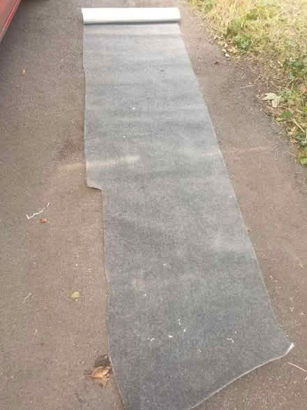 Photo of free Carpet off cuts (Westerham TN16) #4
