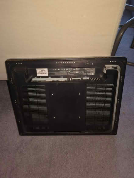 Photo of free HP 20" Monitor (Barnet EN5) #2