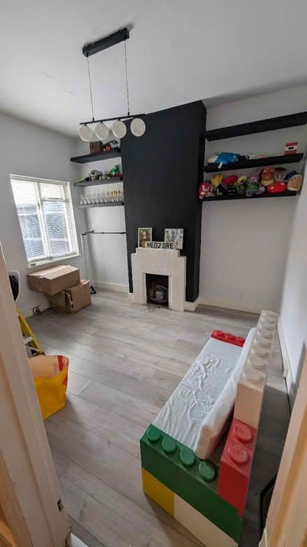 Photo of free Loads of grey laminate flooring (East dulwich) #4