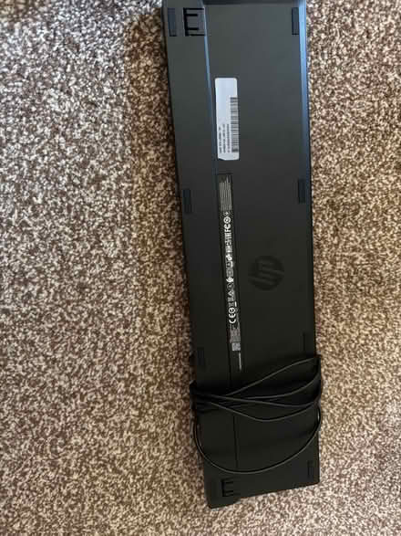 Photo of free Wired hp Keyboard (High Wycombe HP12) #2