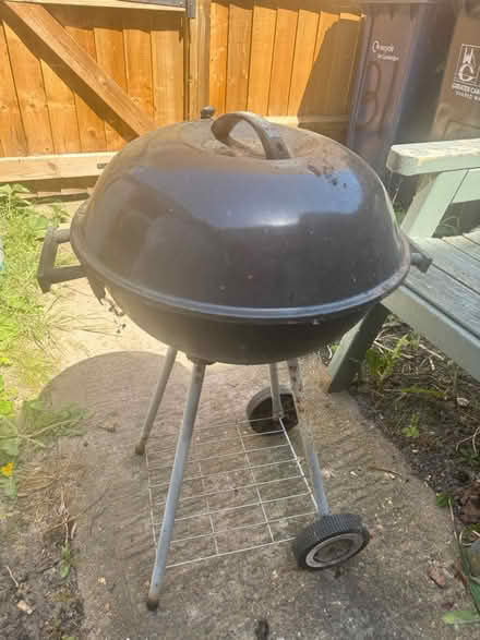 Photo of free BBQ on wheels (CB1) #1