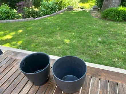 Photo of free 2 black ceramic planters (Wimbledon Park SW19) #2