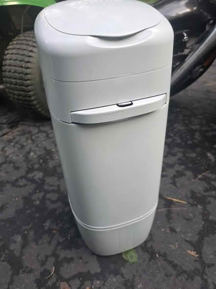 Photo of free Litter genie (Randallstown) #1