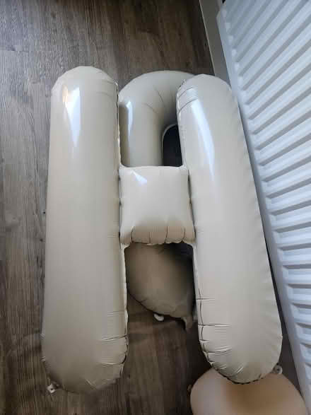 Photo of free Giant Oh Baby Letter Balloons (Bestwood Park Estate NG5) #2