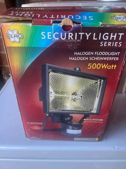 Photo of free Halogen floodlight (Fobbing SS17) #1