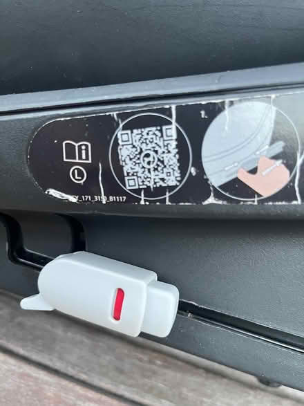 Photo of free Baby/Child Car seat (SY3 Radbrook Green.) #3