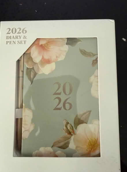Photo of free 2026 diary & pen set (Great Hollands RG40) #1