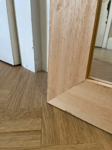 Photo of free Mirror with wooden frame (Dore, S17) #3