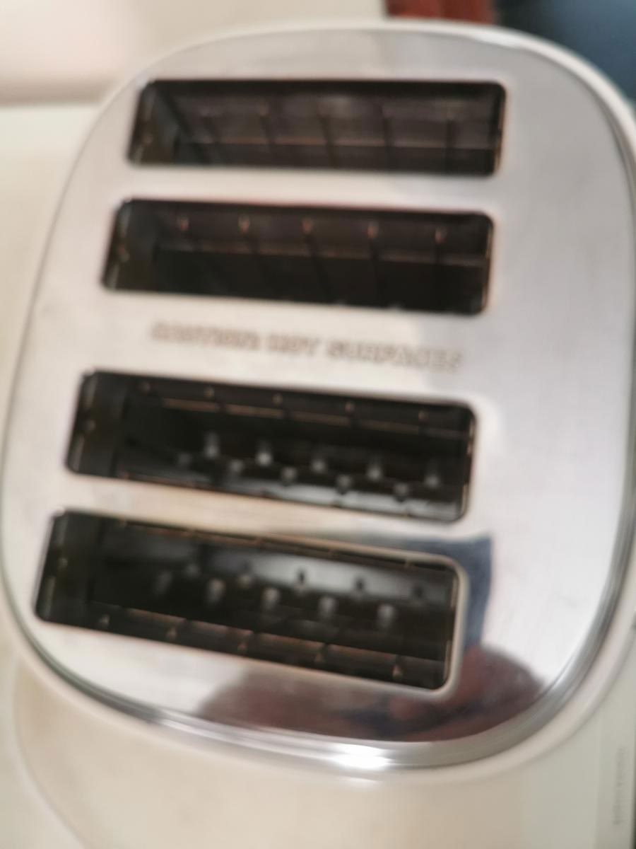 Free: Toaster (Parkstone BH14) - Poole Freegle