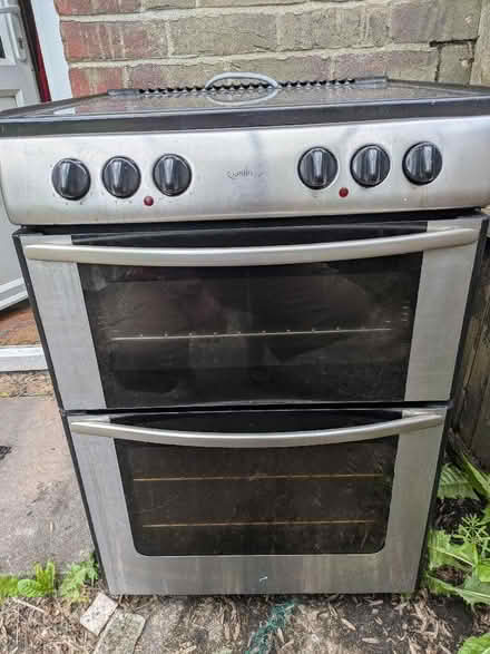 Photo of free Belling electric cooker 60cm - spares or repair (Stocksbridge S36) #1