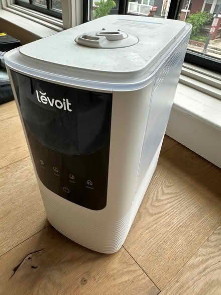 Photo of free Humidifier (Columbia heights) #1