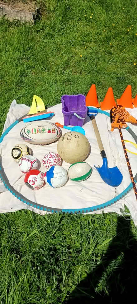 Photo of free Selection of children's outdoor toys (Barnard's Green WR14) #2
