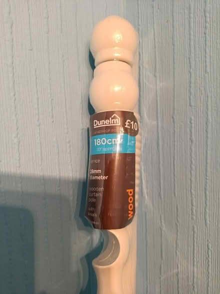 Photo of free Wooden curtain pole new (Gorebridge EH23) #1