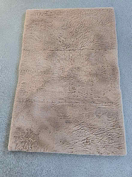 Photo of free Carpets and mats (Clevedon BS21 6HS) #4
