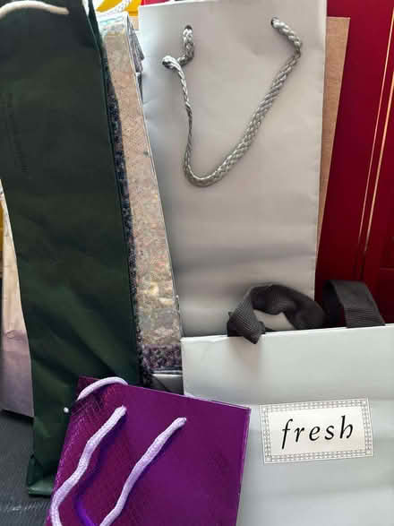 Photo of free Assorted gift bags (Lavender Hill SW11) #1