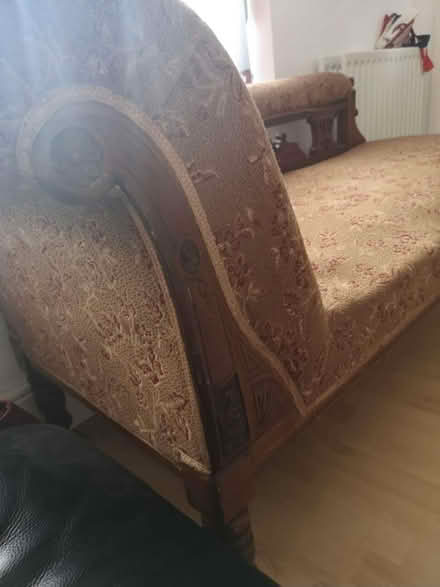 Photo of free Antique Victorian chaise lounge (Hayes) #1
