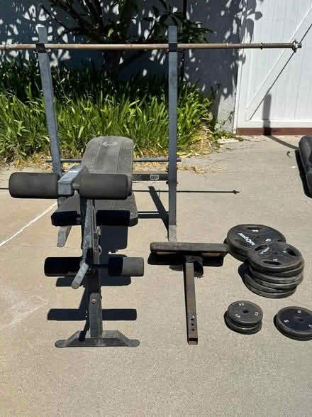 Photo of free Weight Bench with Weights (Fountain Vly, Heil & Bushard) #1