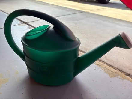 Photo of free Watering can (Hwy 76, Rancho Del Oro, O’side) #1
