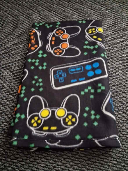Photo of free Childrens Throws/Blanket (Bulwell NG6) #1