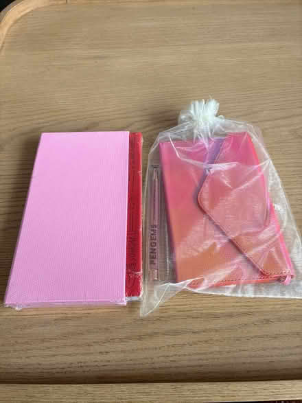Photo of free Pink Journaling Supplies (Mount Vernon Triangle) #1
