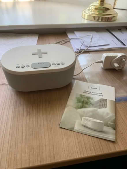 Photo of free Alarm Clock + Wireless Charger (Worcester Park KT4) #1