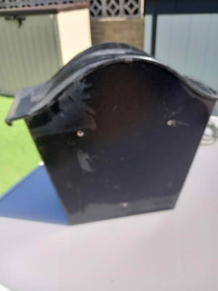 Photo of free Black metal small post box (Sheffield S5 Ecclesfield) #3
