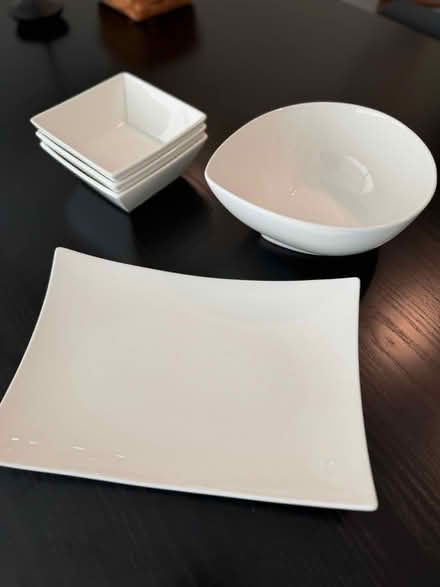 Photo of free Party plate set (New Rochelle) #1