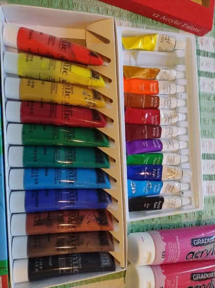 Photo of free Acrylic paints (Brincliffe Edge S7) #2