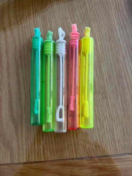 Photo of free Mini bubble wands and tubes (SG4 hitchin) #1