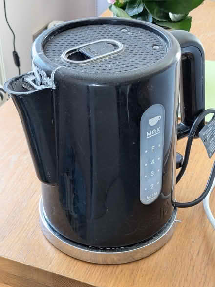 Photo of free Duality kettle (Holland on Sea CO15) #1