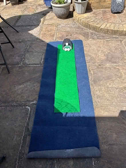 Photo of free Golf putting set (Billericay CM12) #1