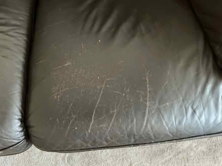 Photo of free 3 Piece Leather Suite (Welling DA7) #3