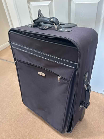 Photo of free Hold suitcase (KT13) #1