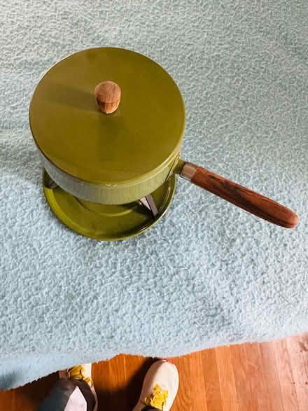 Photo of free Fondue Pot (Heritage District, Sunnyvale) #1