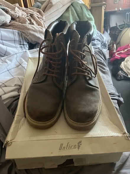 Photo of free Men’s size 9 boots (Ipswich IP2) #1