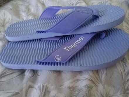 Photo of free Lilac flip flops UK adult size 6 (Napsbury AL2) #3