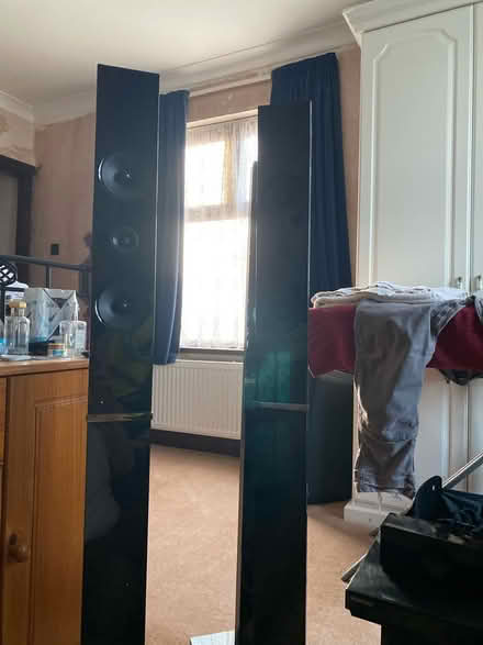 Photo of free Samsung Blu-ray player (ST6 Tuntstall…Stoke On Trent) #1