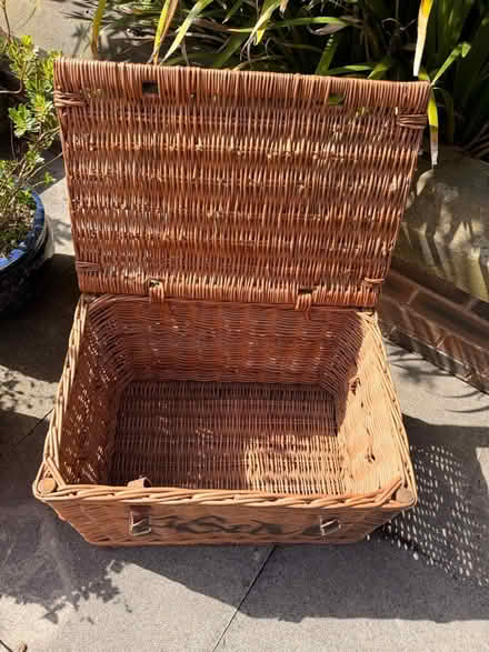 Photo of free Fortnum & Mason wicker hamper (Salford M30) #2