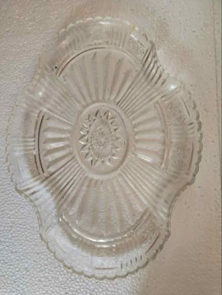 Photo of free Glass serving dish (Finchampstead RG40) #2