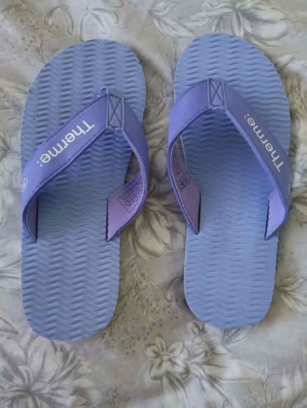 Photo of free Lilac flip flops UK adult size 6 (Napsbury AL2) #1