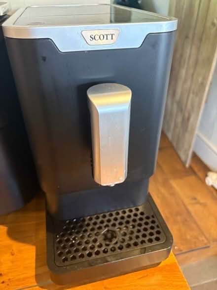 Photo of free Bean to cup coffee machine, slight fault (Bradford on Avon BA15) #1