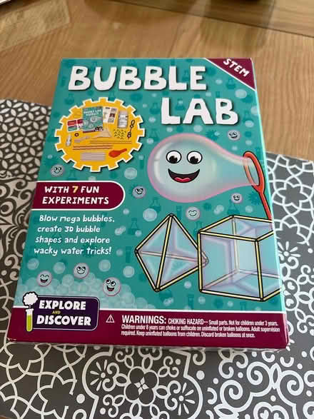 Photo of free Bubble lab (only some experiments) (SG4 hitchin) #1