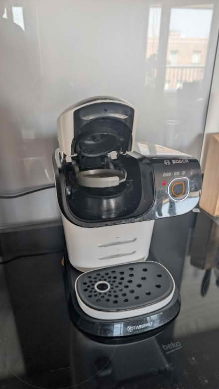 Photo of free Bosch Tassimo Coffee Machine (IG110BS IG110BS) #2
