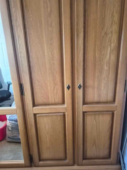 Photo of free Solid Oak 5 Door Wardrobe (Stanley DH9) #2