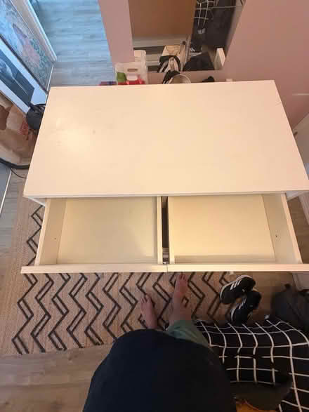 Photo of free white chest of drawers (Anerley SE20) #3