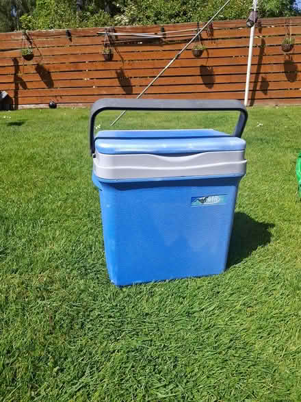 Photo of free Cool box (Eh14) #1