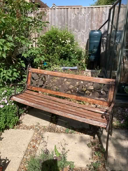 Photo of free Garden bench (Yarnton OX5) #1